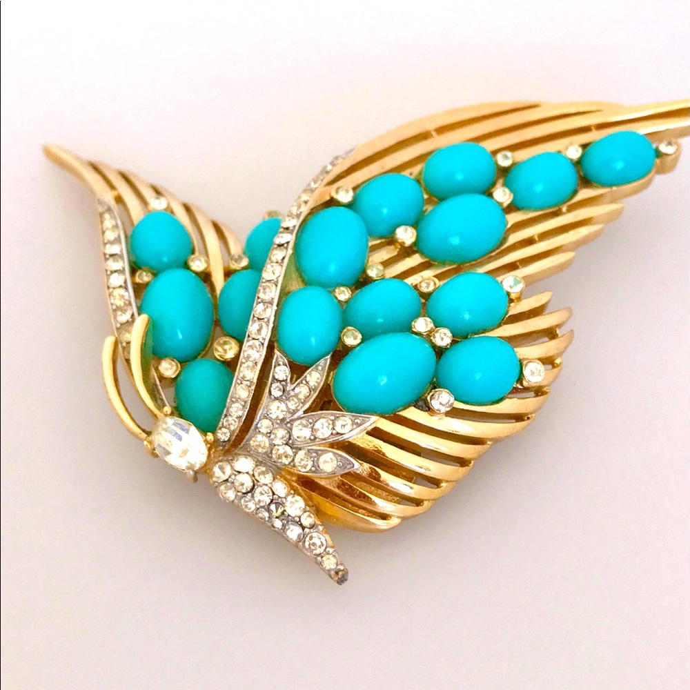 Vintage Butterfly Crown Trifari Turquoise Brooch